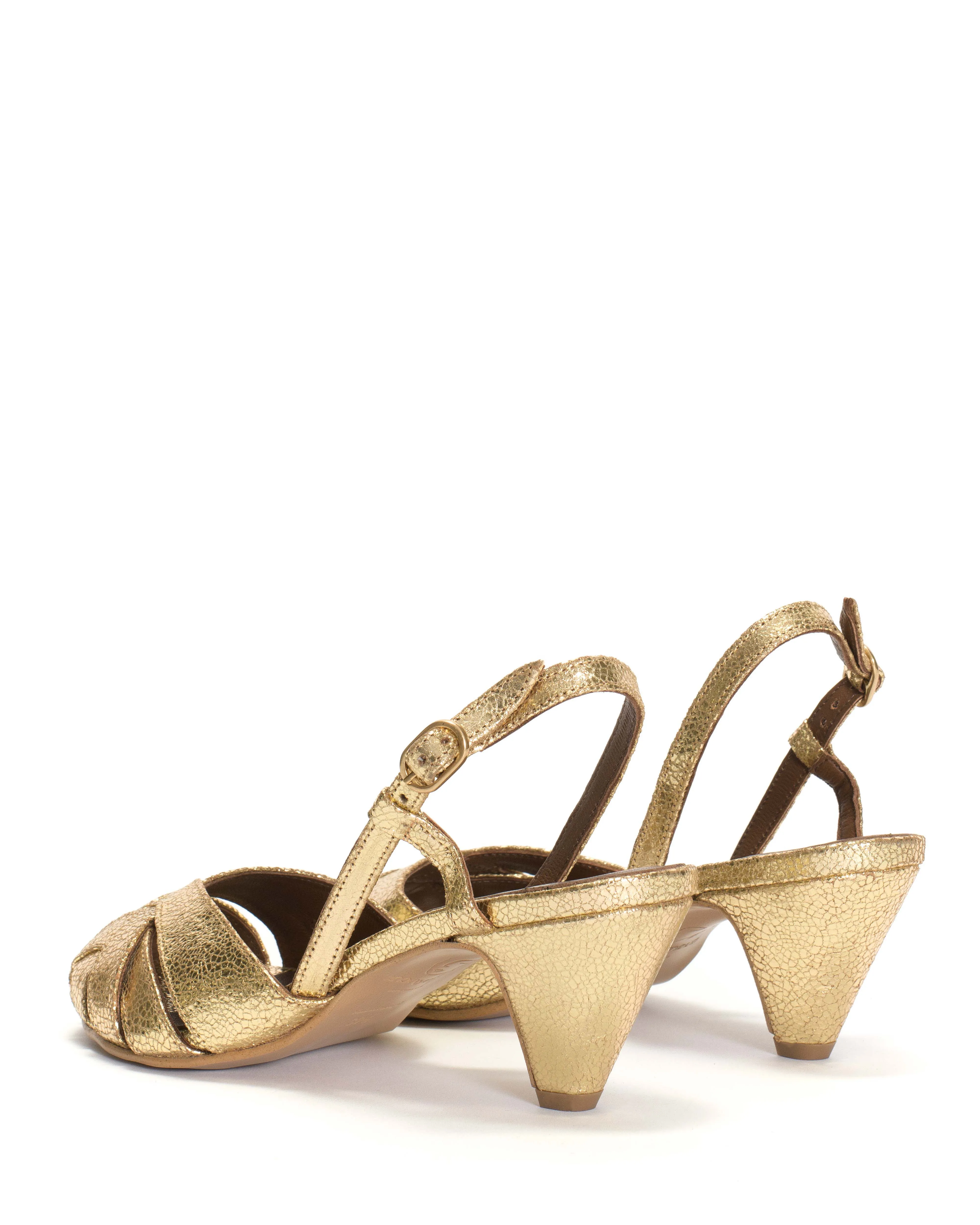 Banie 50 stiletto Crackled metallic goat Gold