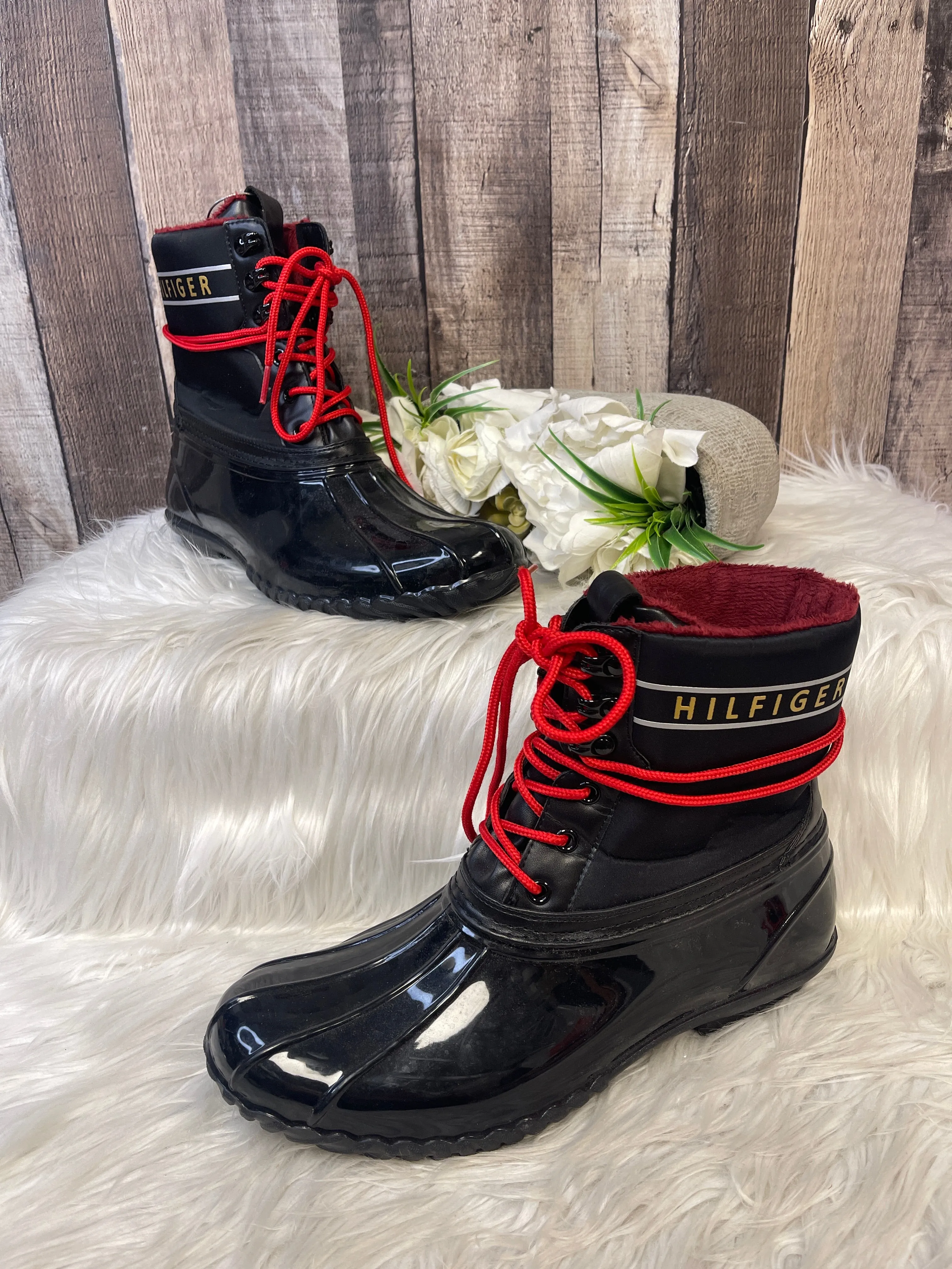 Boots Rain By Tommy Hilfiger  Size: 11