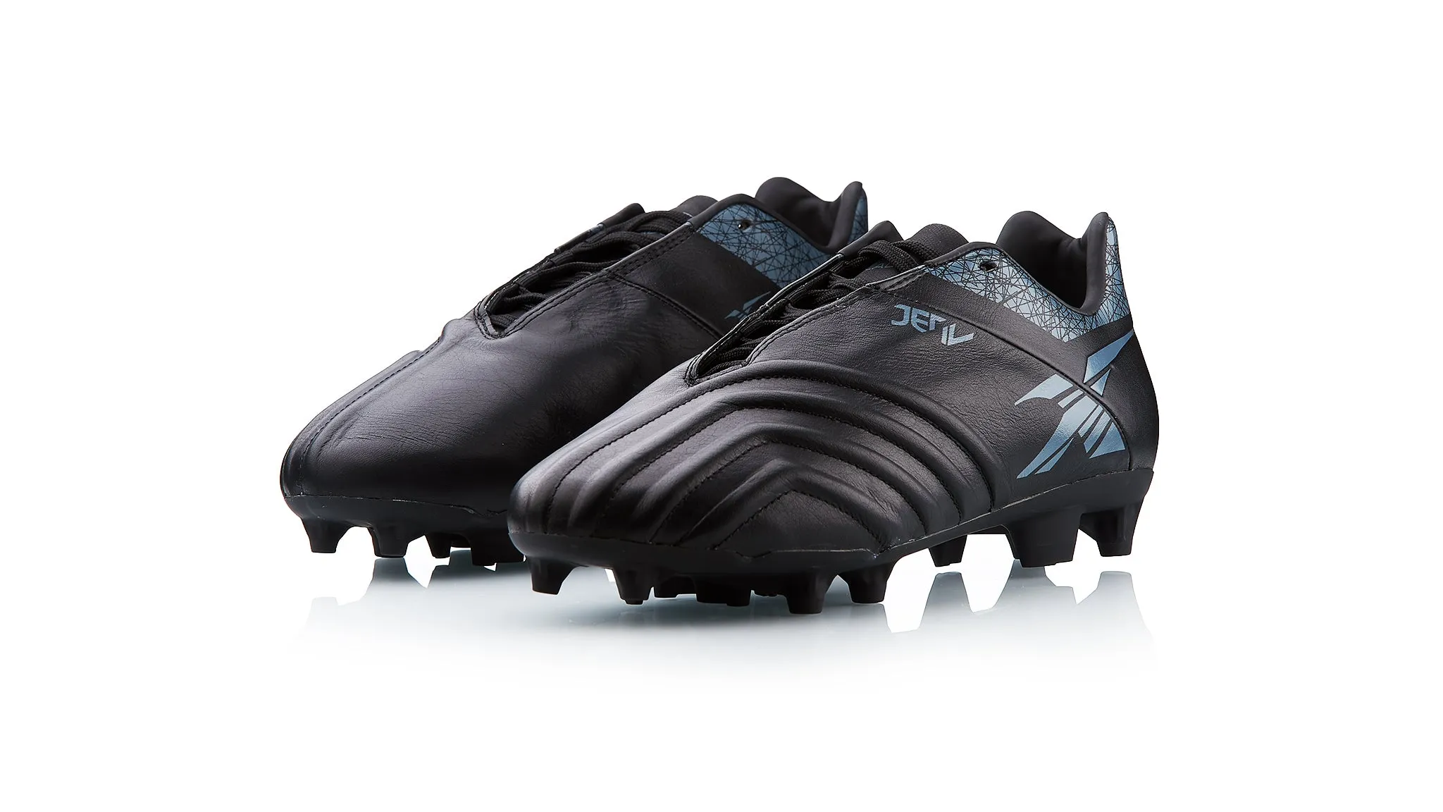 JET 4 Women's Football Boots