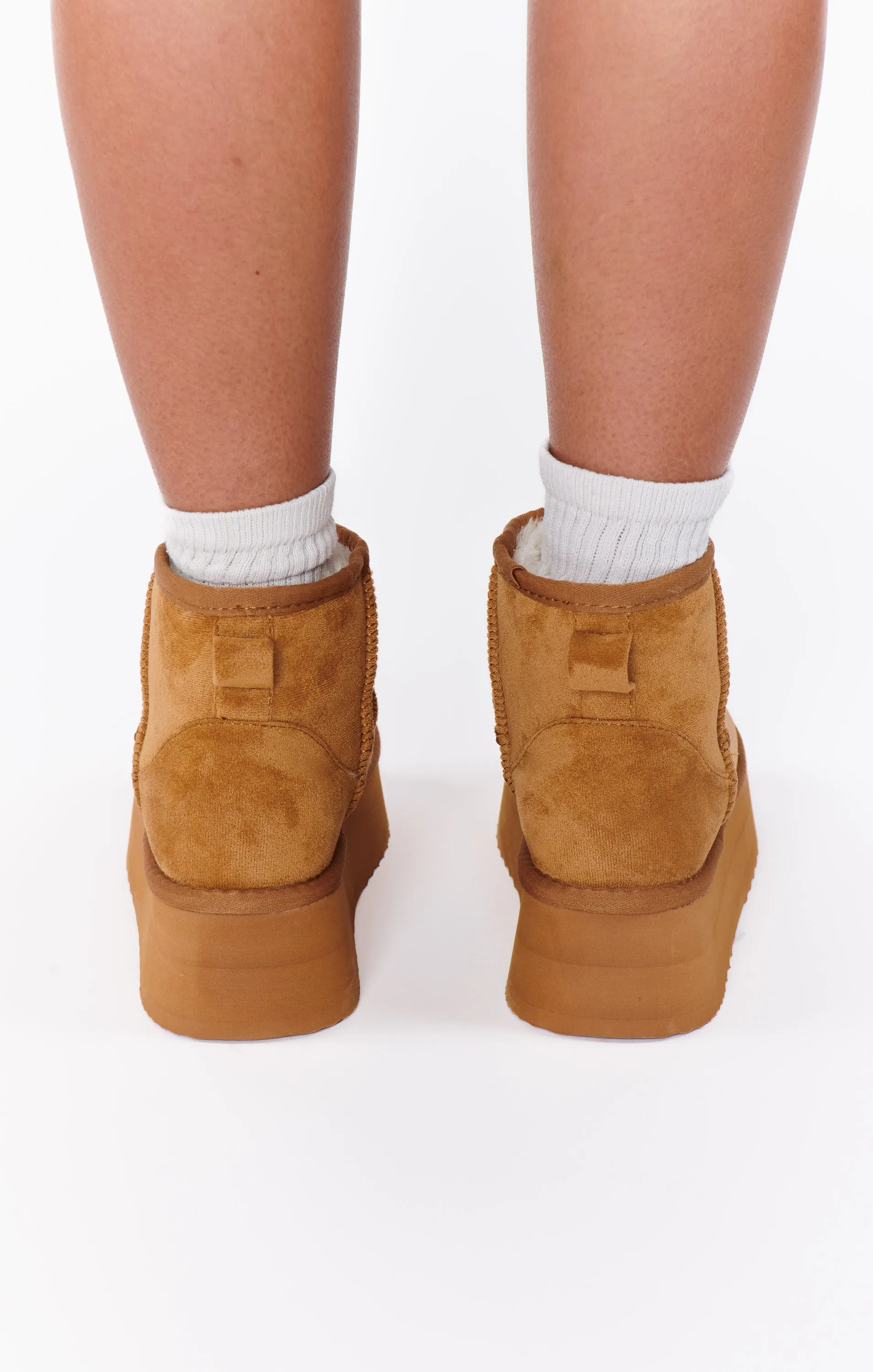 Matisse Keystone Bootie ~ Chestnut