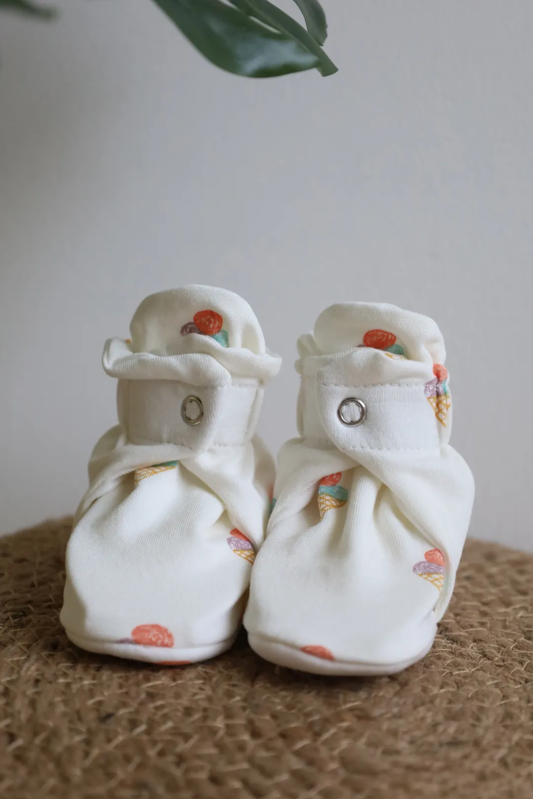 Snug'5-Baby Booties